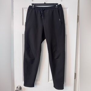 UNRL Men's Classic Black Joggers